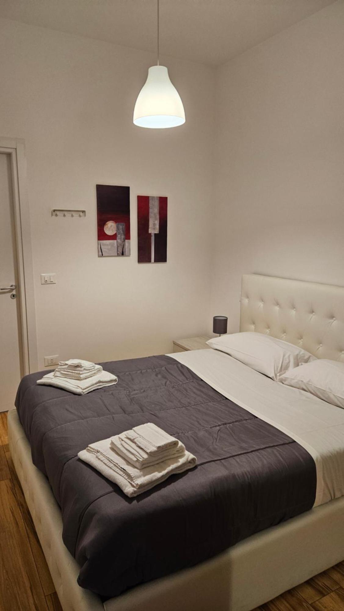 Residenza Ugo Bassi Apartment Bologna Ngoại thất bức ảnh