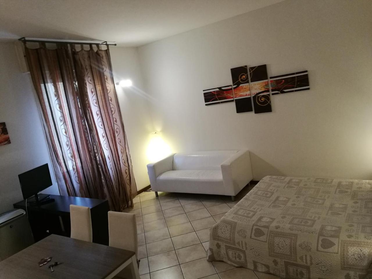 Residenza Ugo Bassi Apartment Bologna Ngoại thất bức ảnh