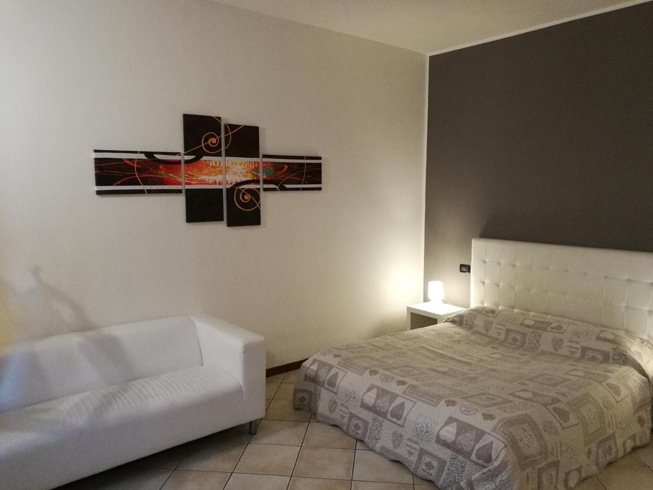 Residenza Ugo Bassi Apartment Bologna Ngoại thất bức ảnh